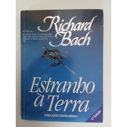 Estranho à terra - Richard Bach