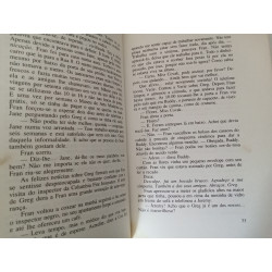 Levemente, levemente ao vento - Patricia Highsmith