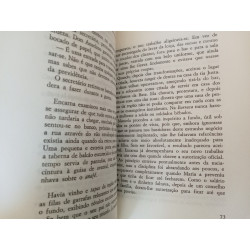 A Base - Isabel Alvarez de Toledo