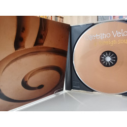 Caetano Veloso - A foreign sound