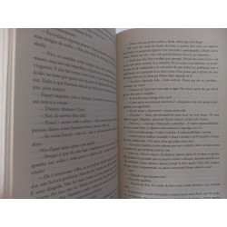 Shantaram - Gregory David Roberts