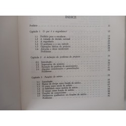 Construção de modelos matemáticos em Engenharia - Charles R. Mischke