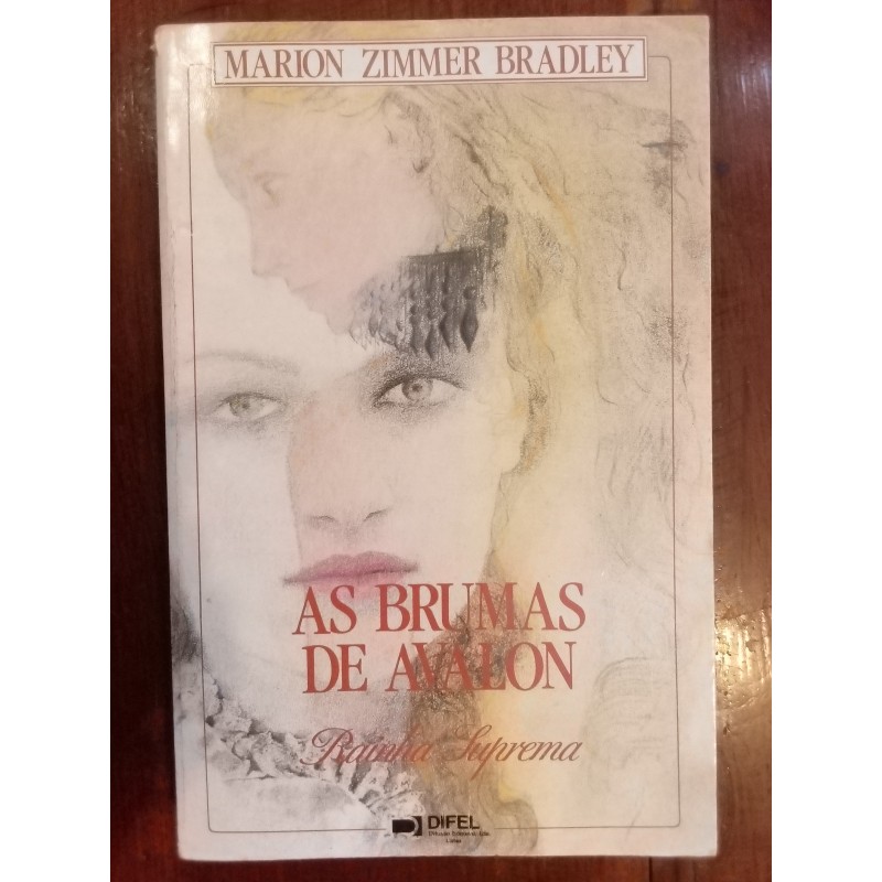 Marion Zimmer Bradley - As brumas de Avalon, Rainha suprema